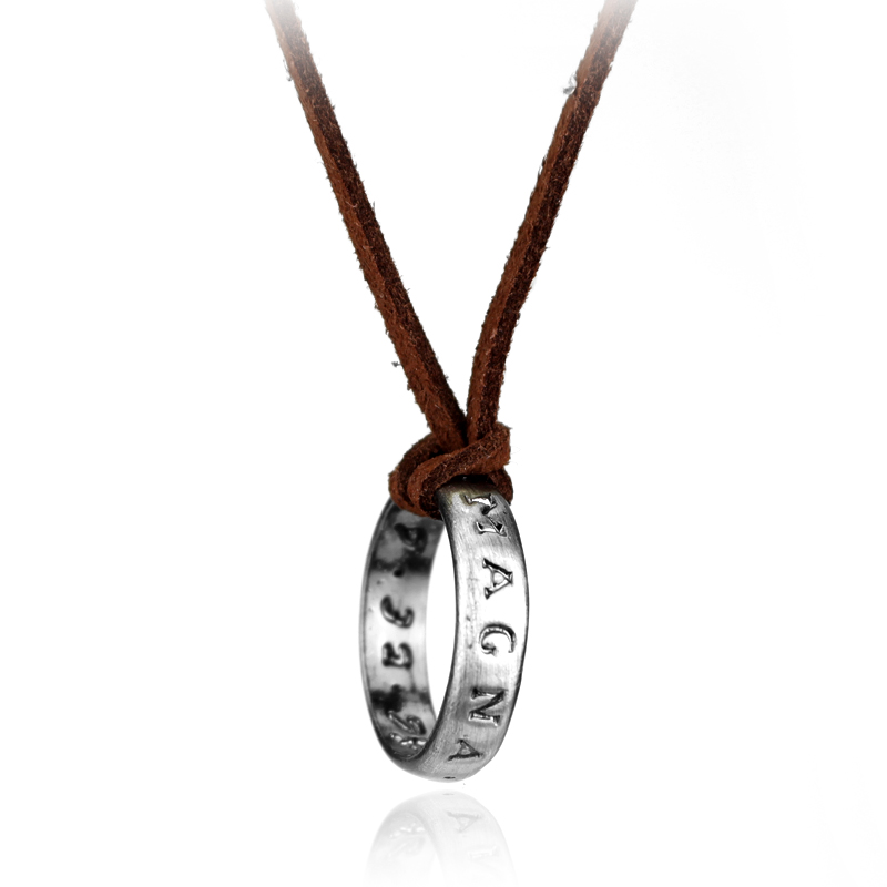 Anime Pendant Necklace - قلادة جلدية بسلسلة مستوحاة من شخصية