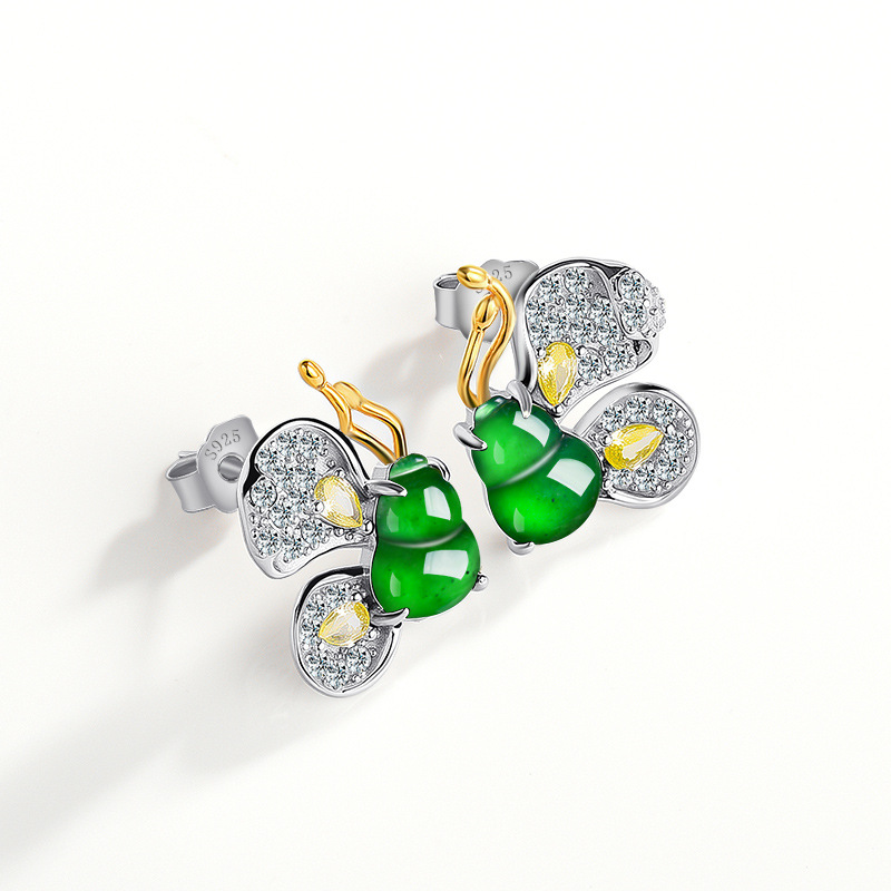 Earrings - أقراط فراشة من اليشم البورمي الأخضر،