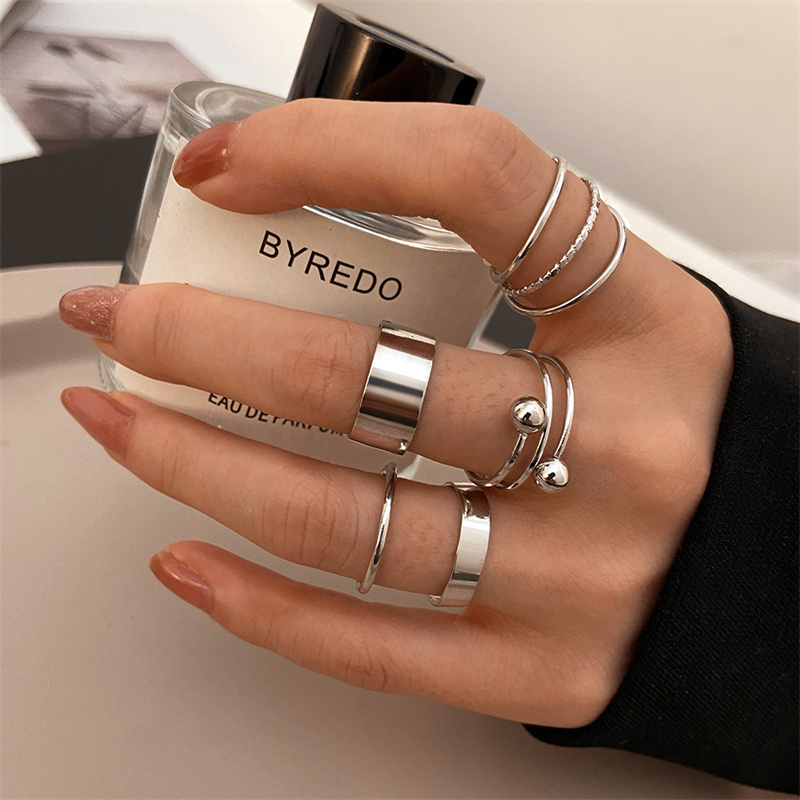 خرز معدني الشرير الدائري مجموع - مراجعة Vintage Punk Knuckle Rings Set وسعره