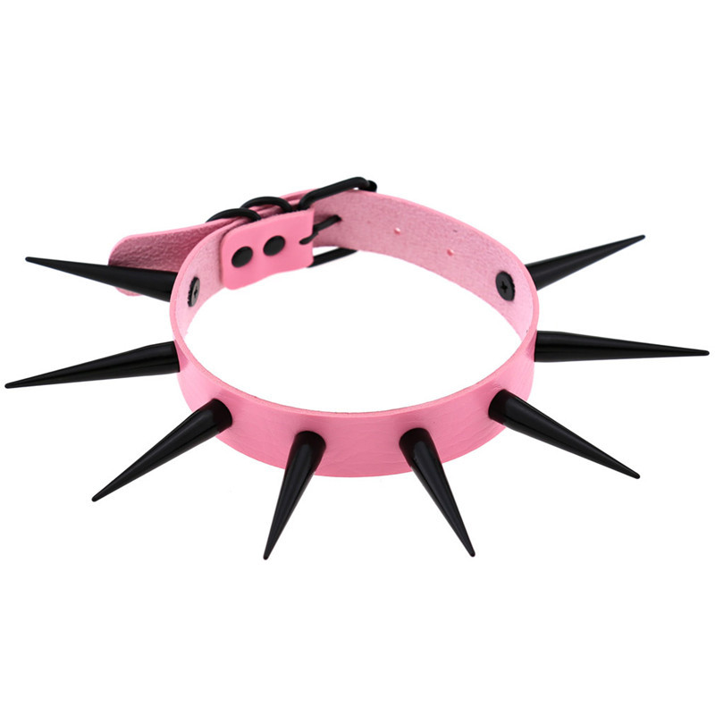 أحمر طويل سبايك المختنق الشرير - مراجعة Goth Punk Spike Choker وسعره