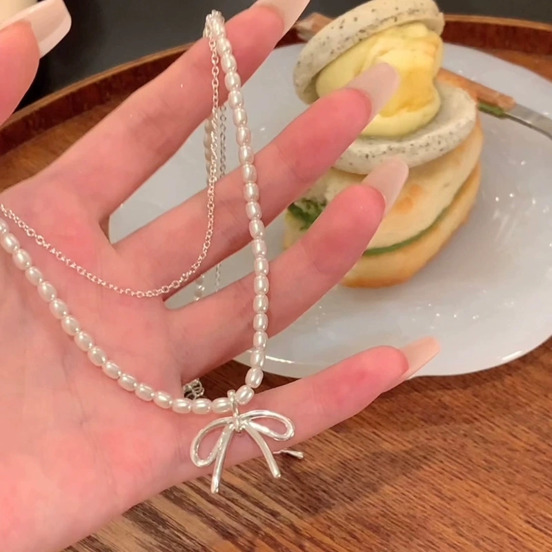قلادة عصرية بتصميم عتيق على شك - مراجعة Layered Pendant Necklace Aesthetic وسعره