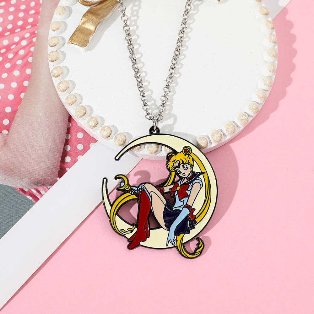 قلادة معدنية مطلية بالمينا بتص - مراجعة Anime Pendant Necklace وسعره