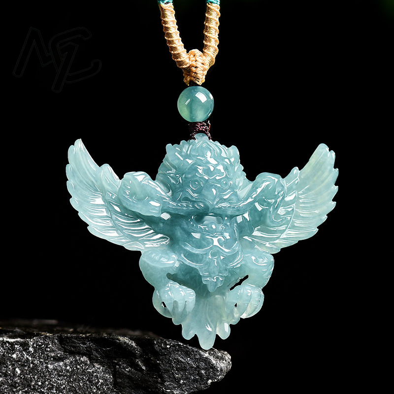 قلادة من اليشم الطبيعي الأصلي  - مراجعة Necklaces وسعره