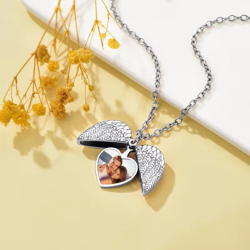 صورة مخصصة القلب المنجد قلادة  - مراجعة Heart Locket Necklace Photo وسعره